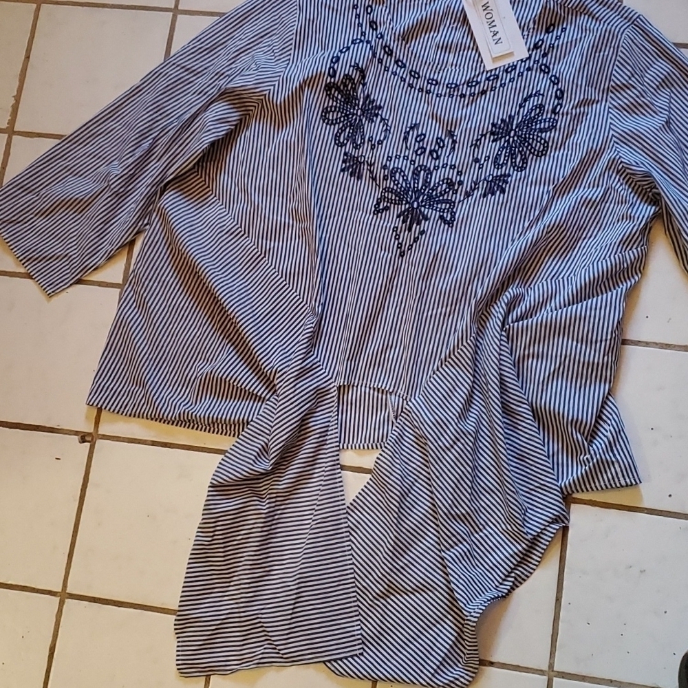 Grand & Greene Womens Blouse Size 2X Shirt Bow Tie Front Stripe Flower New - Picture 5 of 11